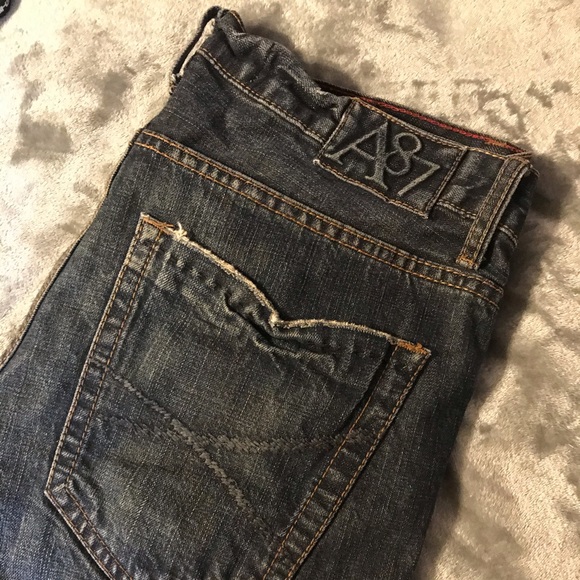 SALE! Aero Men’s Distressed Jeans-**LIKE NEW** - Picture 2 of 6